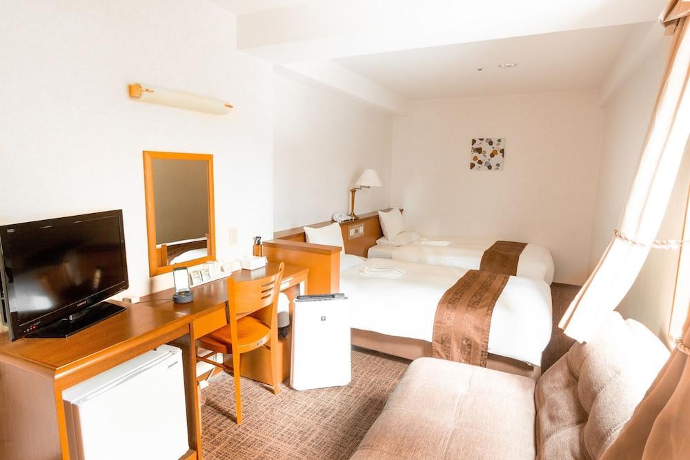 Toyo Hotel Fukuoka  Ngoại thất bức ảnh