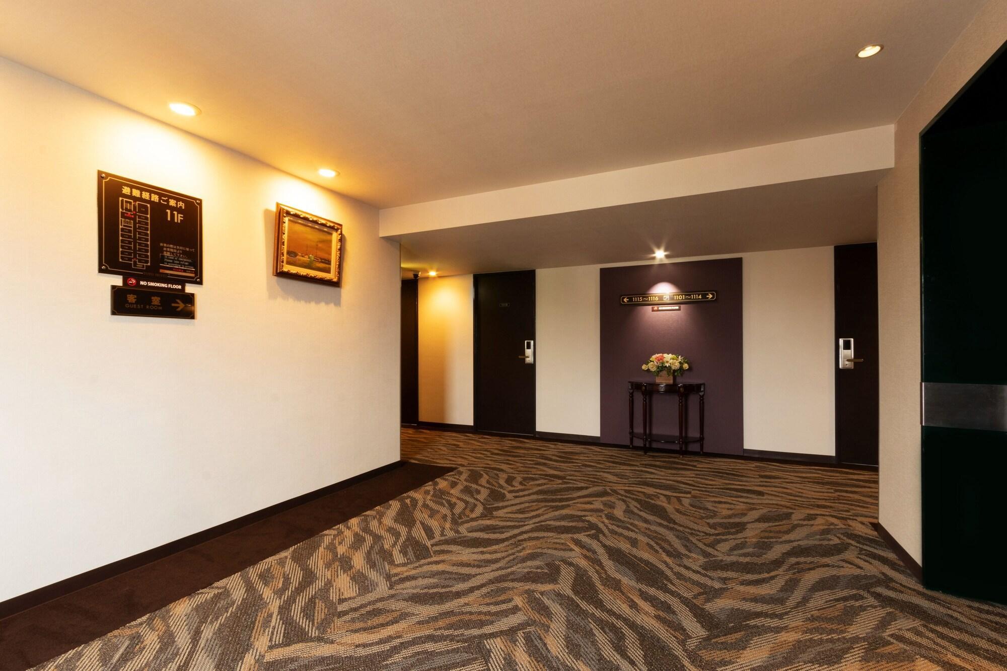 Toyo Hotel Fukuoka  Ngoại thất bức ảnh